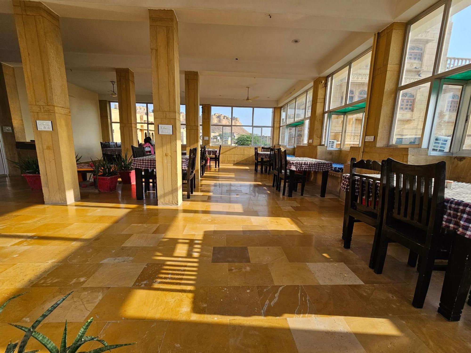 Hotel Royal Haveli Jaisalmer Ngoại thất bức ảnh
