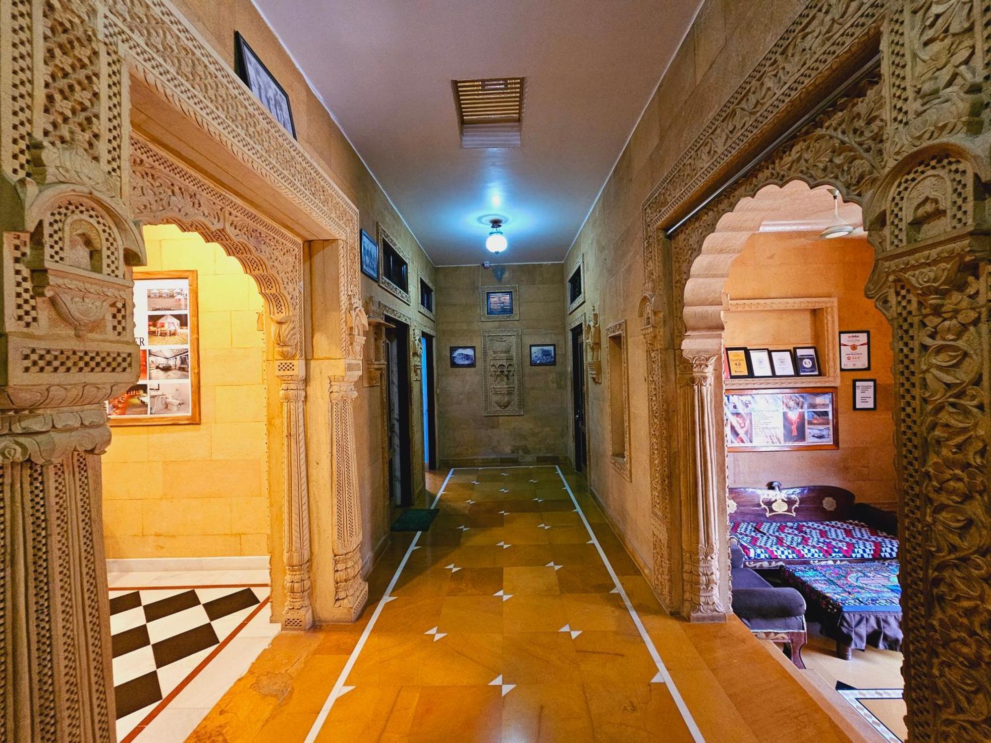 Hotel Royal Haveli Jaisalmer Ngoại thất bức ảnh