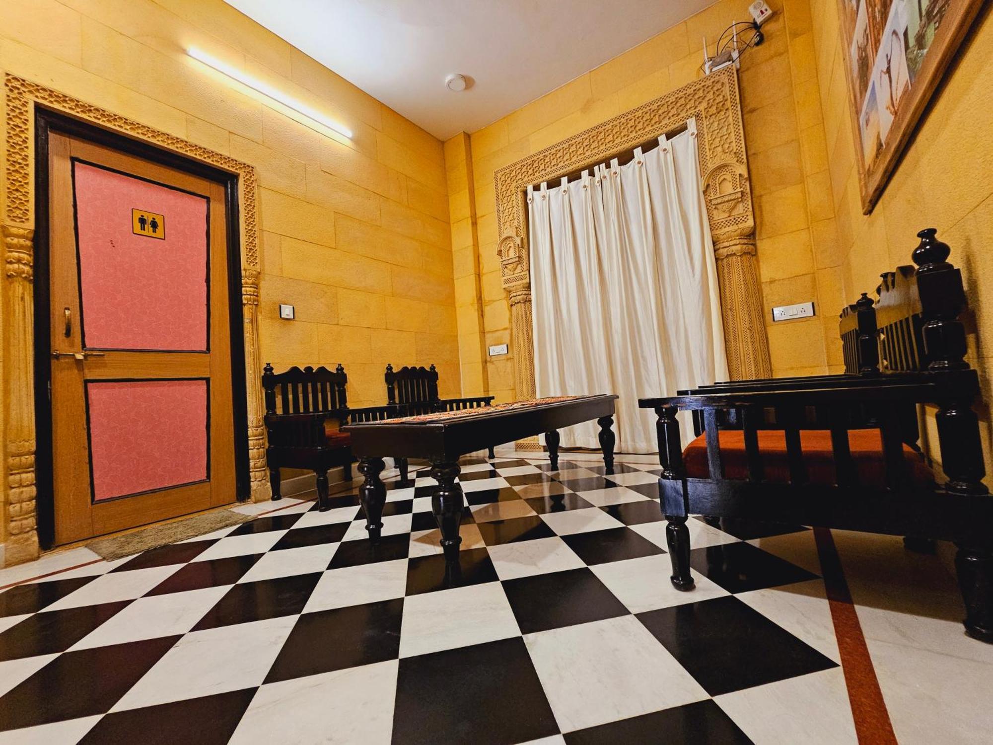 Hotel Royal Haveli Jaisalmer Ngoại thất bức ảnh