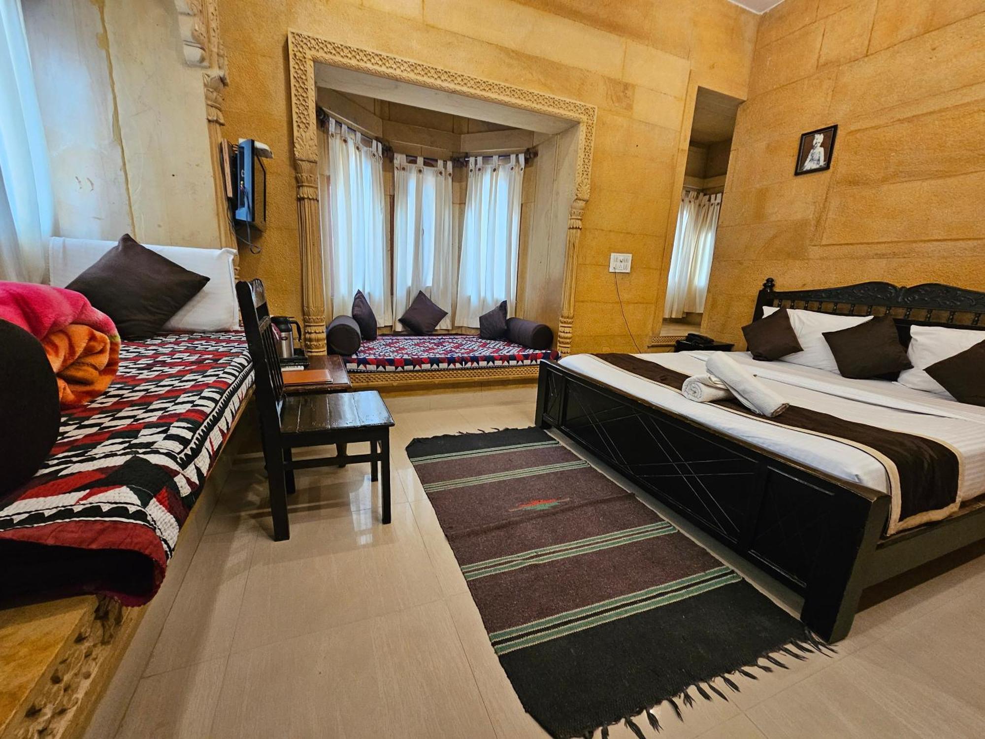 Hotel Royal Haveli Jaisalmer Ngoại thất bức ảnh