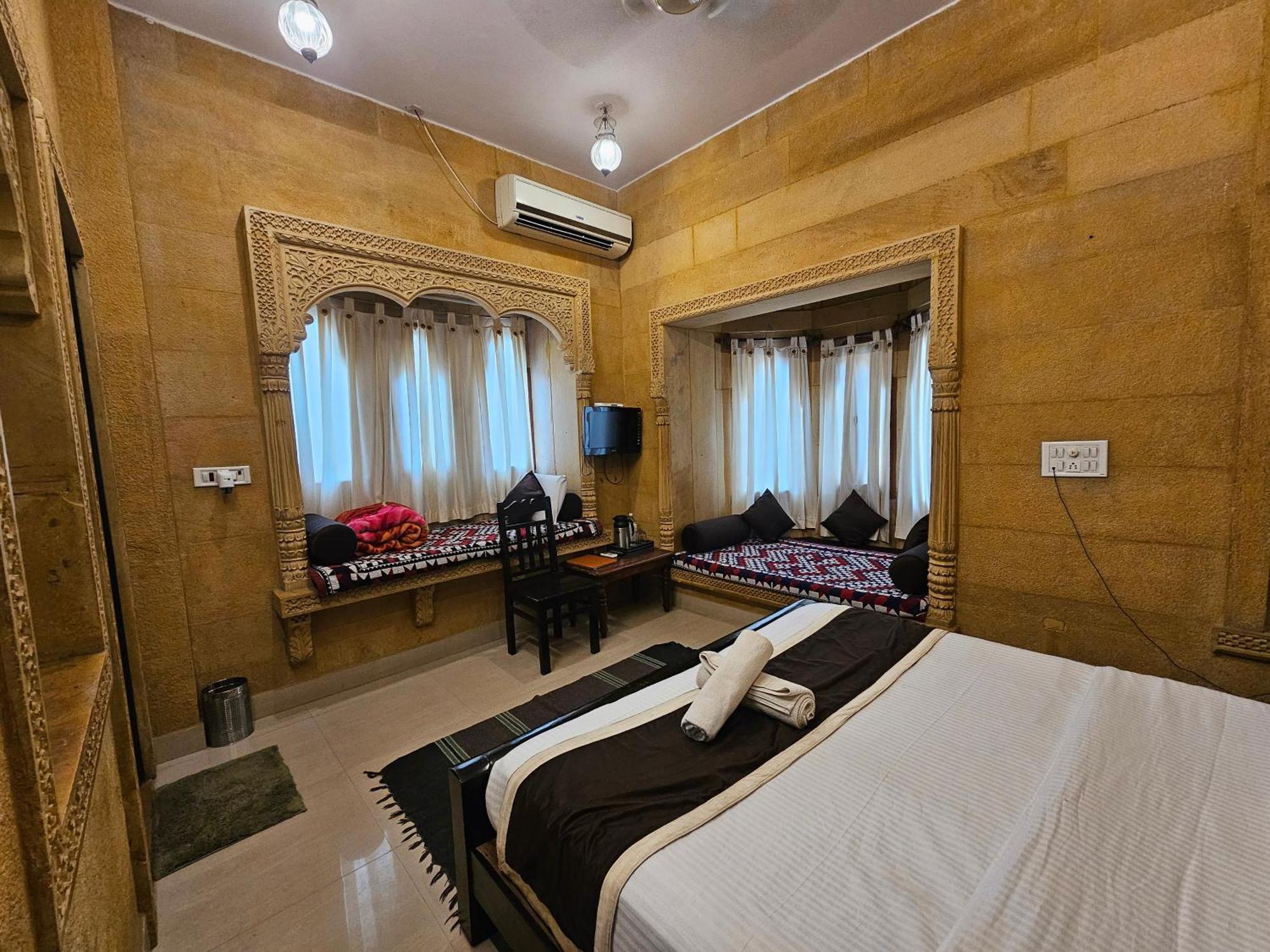 Hotel Royal Haveli Jaisalmer Ngoại thất bức ảnh